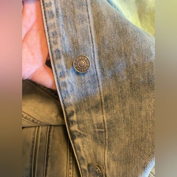 Express light blue denim jacket size M/L - Picture 7 of 15